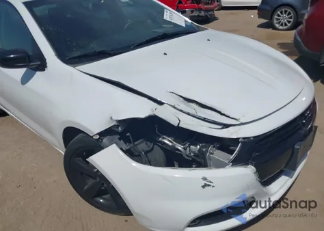 2015 Dodge Dart Sxt z USA, uszkodzony, nr VIN 1C3CDFBB0FD165300